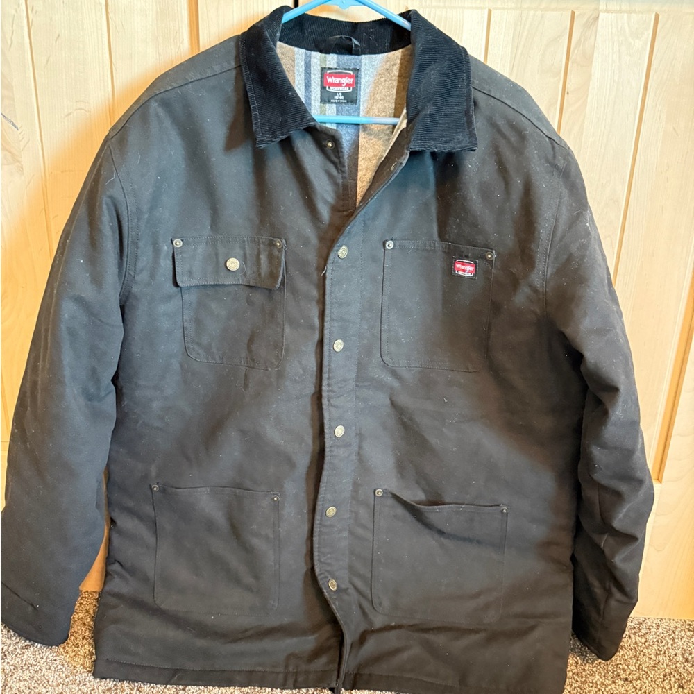 Wrangler Workwear Black Lined Jacket size Large 42-44